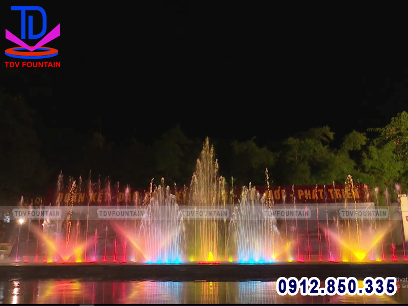 nhạc nước quảng trường