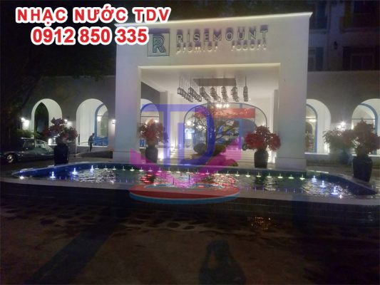 Nhạc nước khách sạn Risemount Resort Đà Nẵng 12