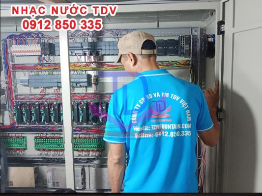 Nhạc nước trên hồ quảng trường Gia Nghĩa - Đắk Nông 9