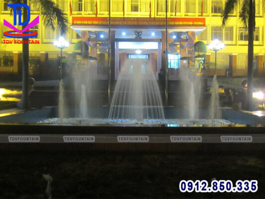 Chạy thử đài phun nước khuôn viên trụ sở công an tỉnh Quảng Ninh