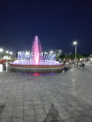 Nhạc nước bể tròn tại thị trấn Giao Thủy