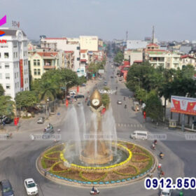 Tượng đài phun nước là sự kết hợp giữa tượng nghệ thuật và hệ thống phun nước