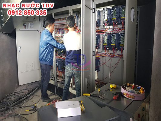 Giải pháp an toàn cho tủ điều khiển nhạc nước