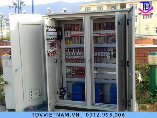 Tủ điều khiển đài phun nước chất lượng quyết định sự ổn định của hệ thống