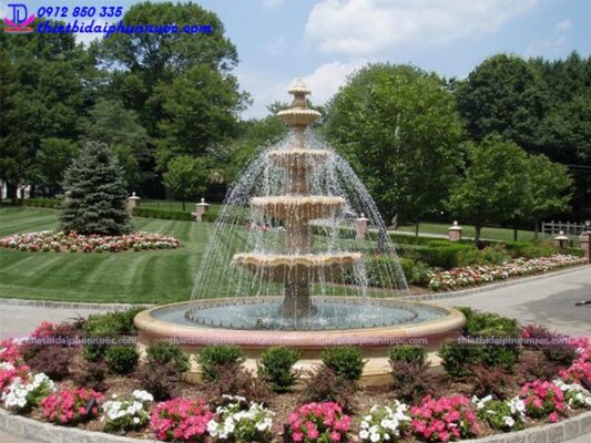 Đài phun nước 5 tầng gây ấn tượng mạnh nhờ cấu trúc phân tầng rõ ràng