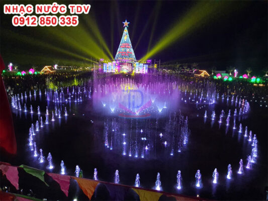 Các nhóm tia nước có hình thái và chiều cao khác nhau cần được tổ chức ánh sáng phù hợp để làm rõ cấu trúc của màn trình diễn