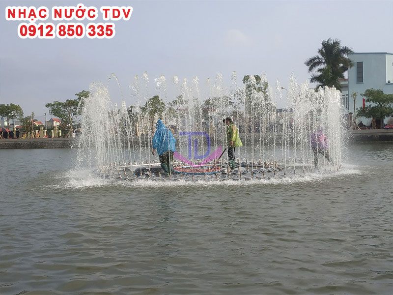 Kết cấu phao nổi giúp các cụm thiết bị nhạc nước thuận tiện hơn trong quá trình tiếp cận, bảo trì và nâng cấp