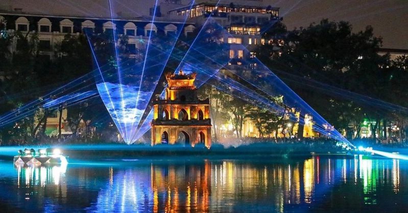 Công nghệ nhạc nước phao nổi kết hợp 3D mapping