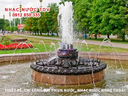 đài phun nước bằng đá
