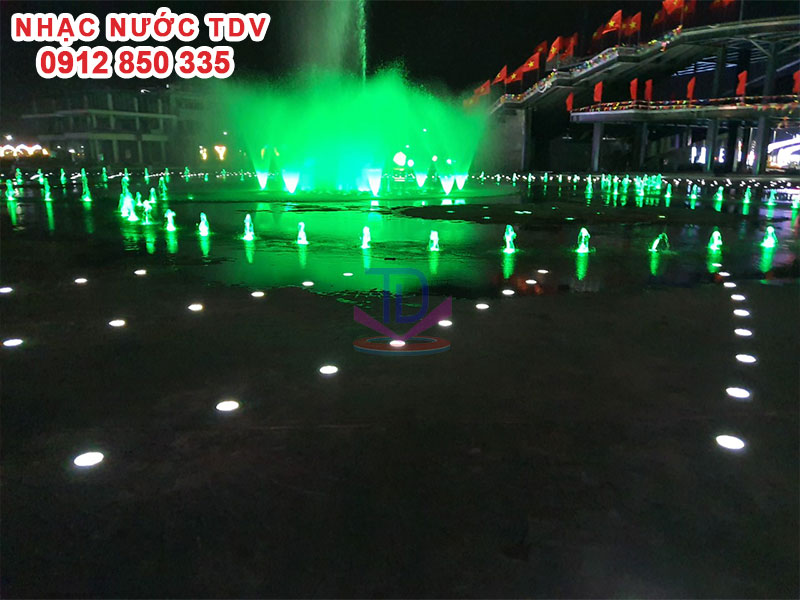 Nhạc nước phao nổi hay nhạc nước âm sàn